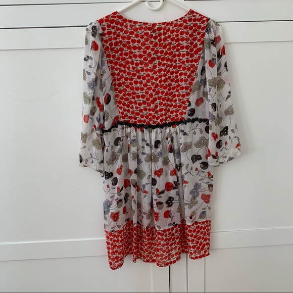 Coco and Chase Red Apple Floral Multi Novelty Print Boho V Neck Top Size L - Picture 5 of 8